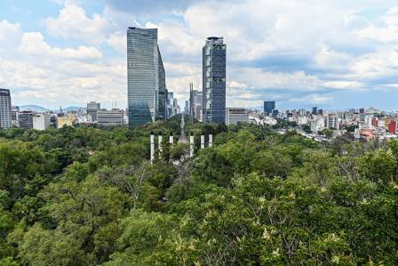6 Iconic Skyscrapers Redefining Global Skylines