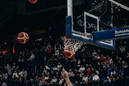 Learn the Basics of Basketball