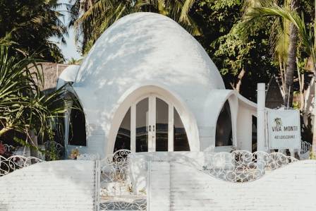 Extraordinary Buildings Inspired by Exotic Influences